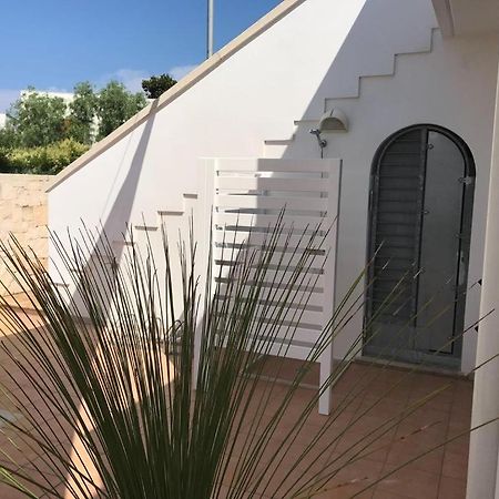 Villa Giusy Sant Isidoro  Exterior foto